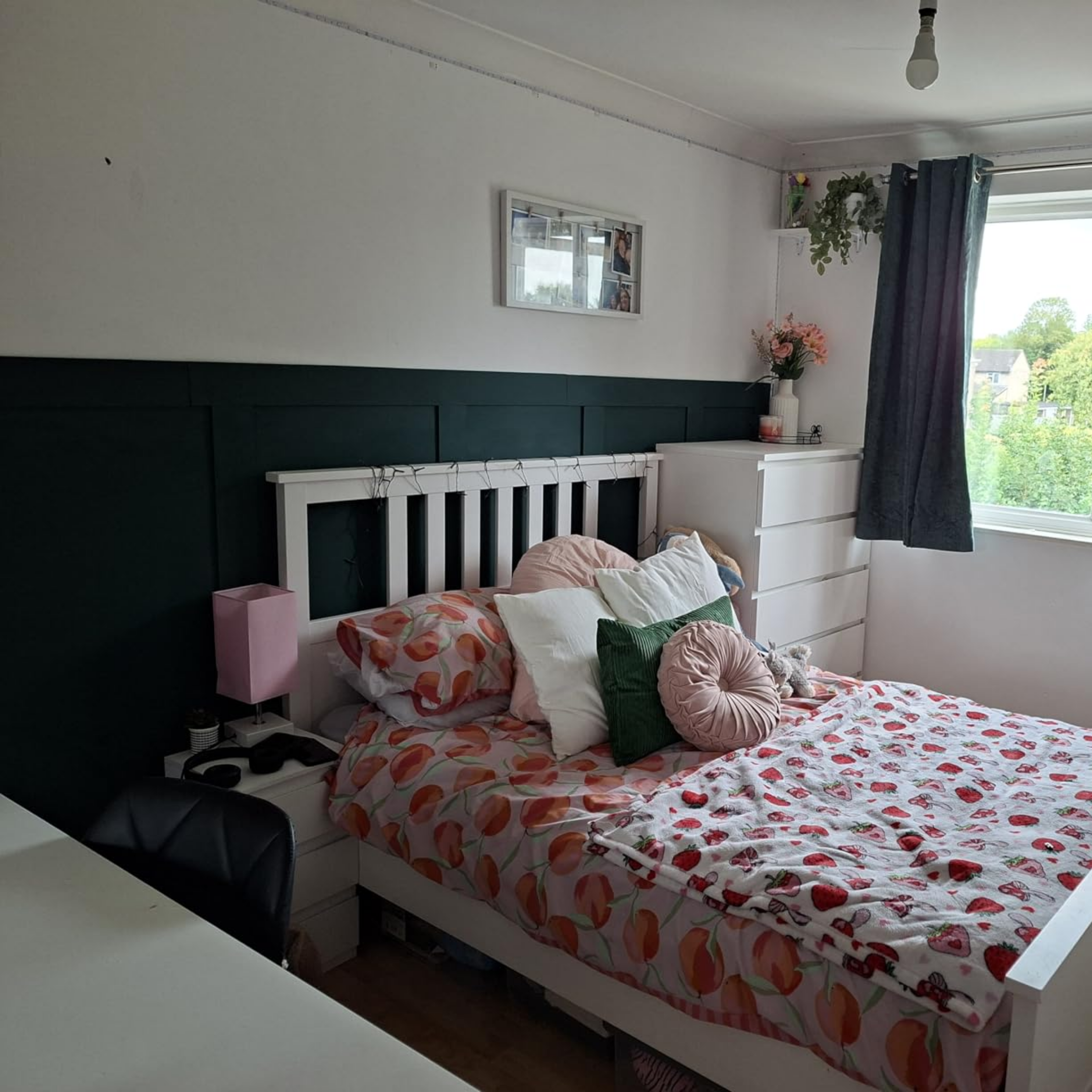 12-Panel Shaker Wall Panels (6 × 100cm + 6 × 50cm) – Living Room